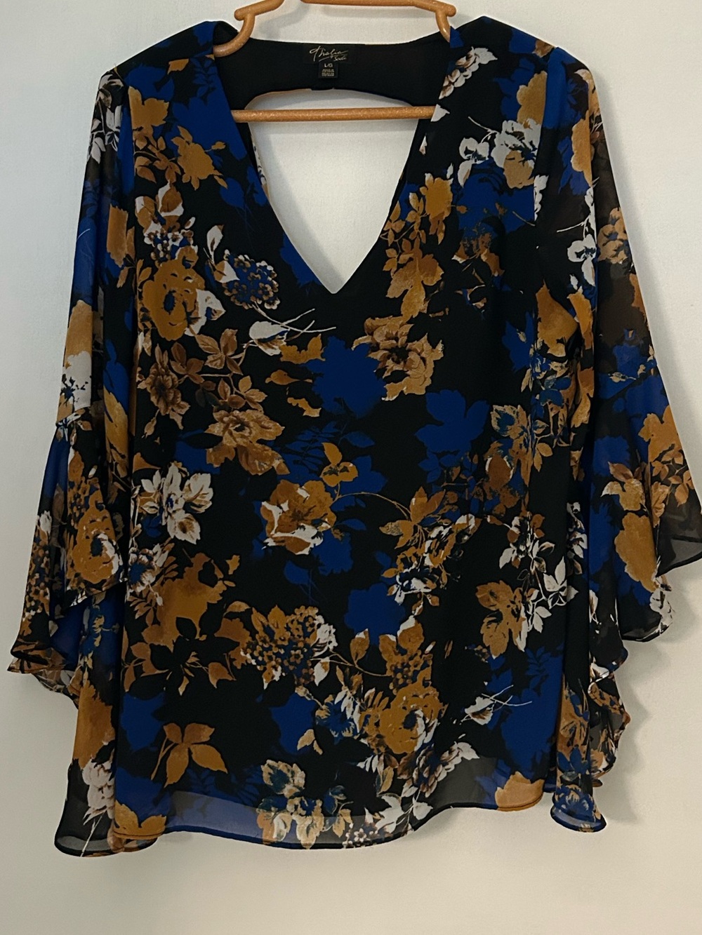 Thalia Sodi Women’s Large Floral Blouse